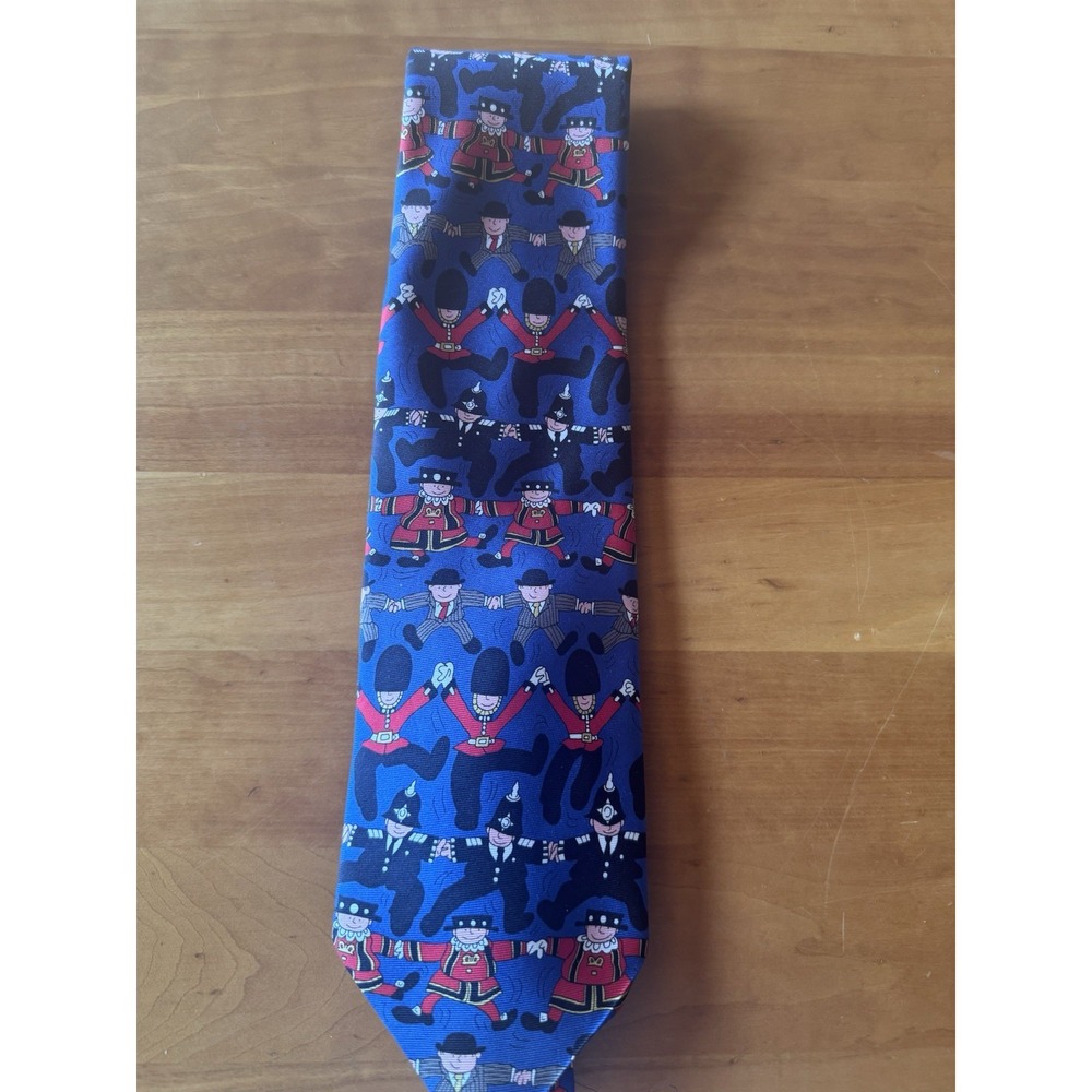 Ian Heath 100% Silk Tie London Icon Policeman Palace Guard Banker Made In Italy